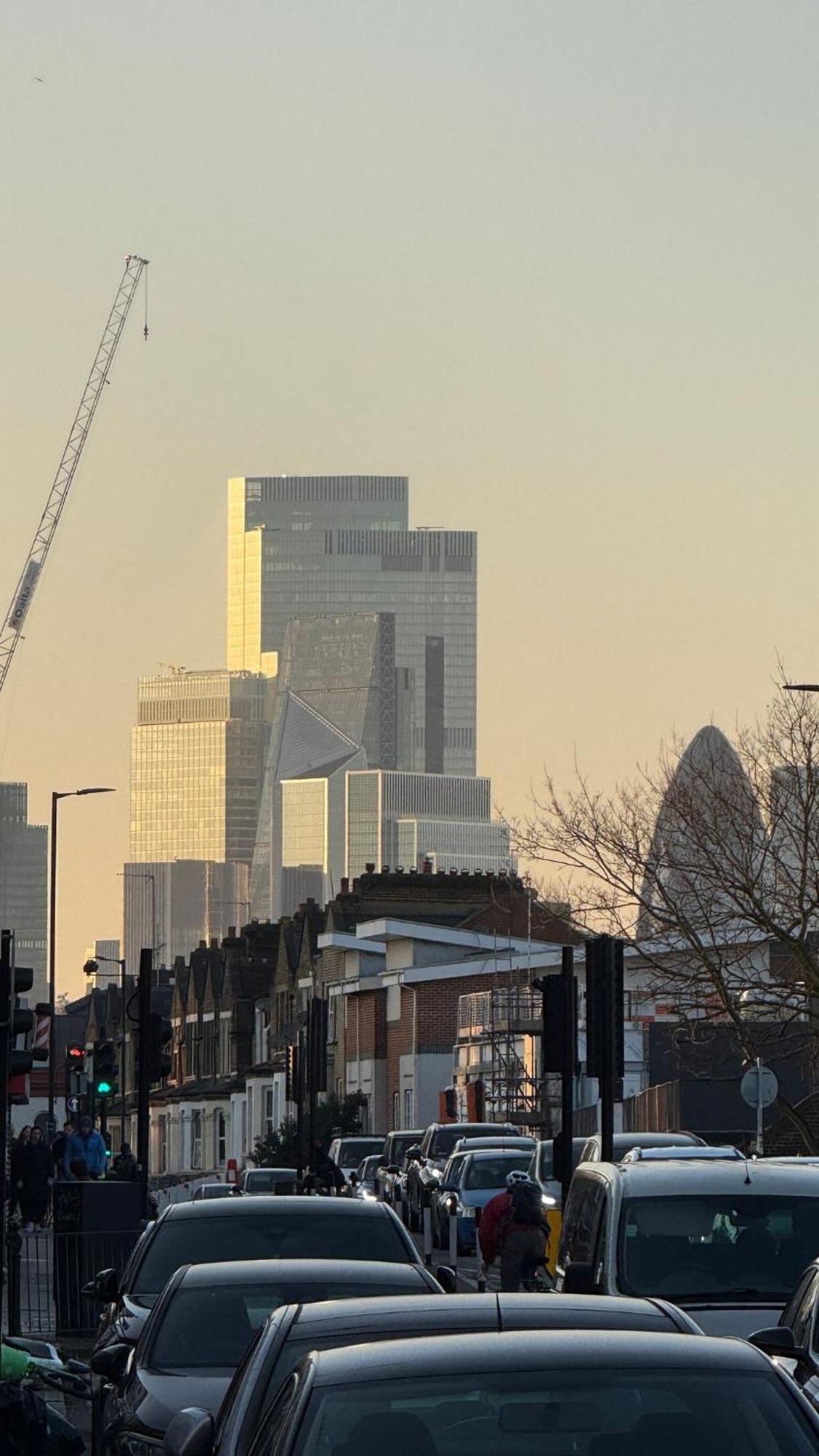 3 Bedroom Prime Location Near Canary Wharf Londra
